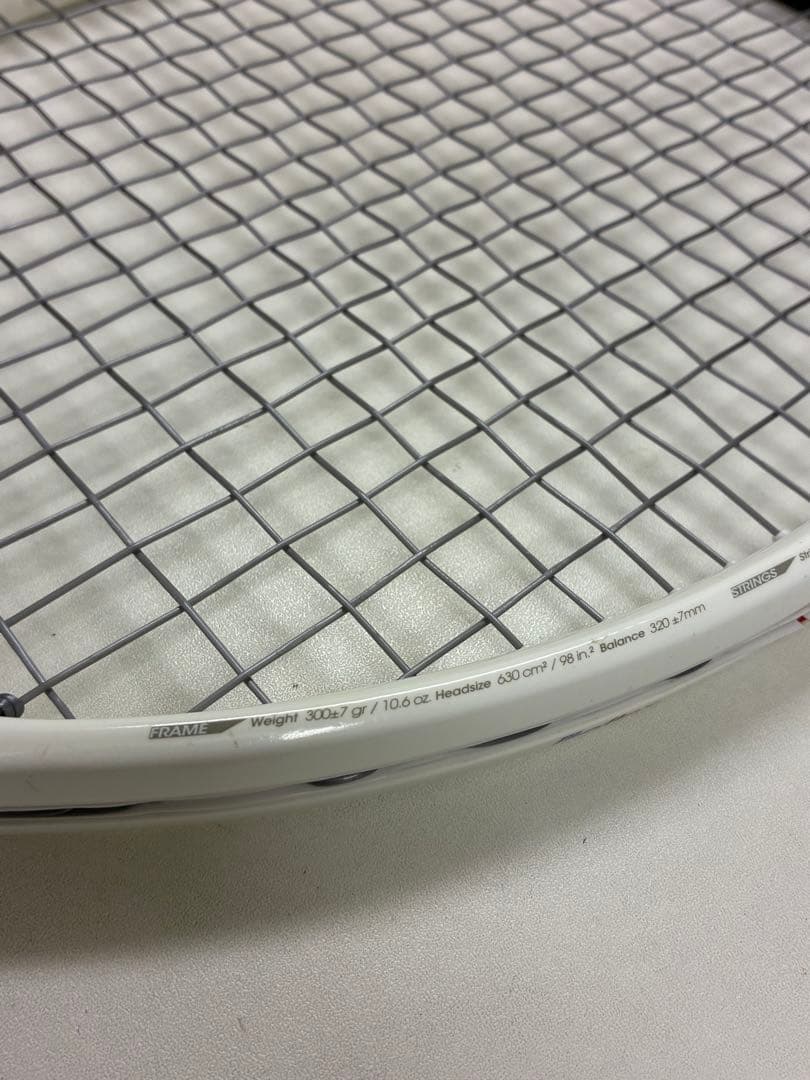 Tecnifibre TIGHT300 テニスラケット