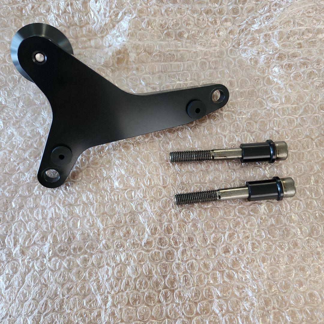  S1000RR　2021年式に装着してました アエラ製フレームスライダー