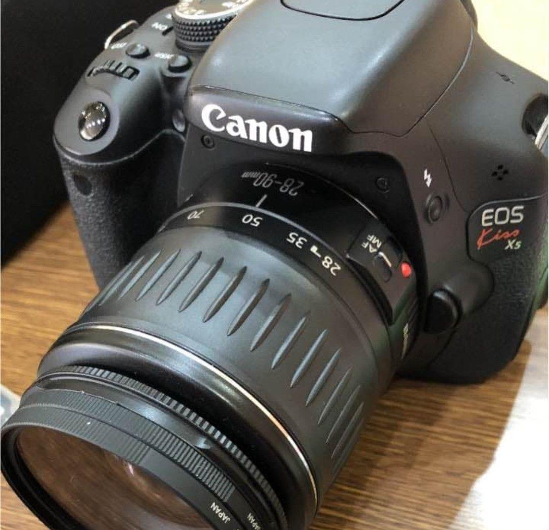 Canon EOS Kiss x5レンズ キット 　ディスプレイ割れ