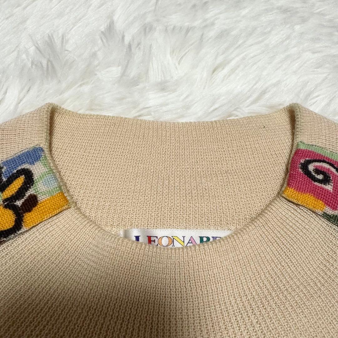 良品✨レオナールスポーツ ニットワンピース 42 ウール100 総柄 上品 希少