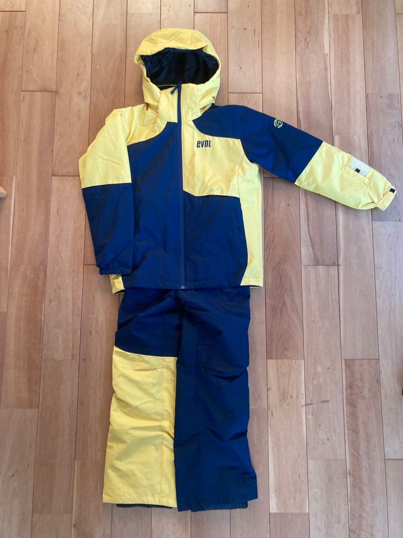 スノーボード　スキーウェア　ジュニア　160サイズ　美品