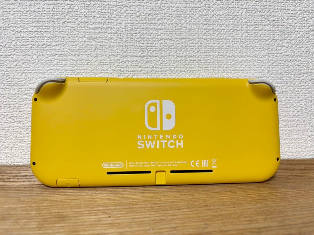 Nintendo Switch Light イエロー 【未使用品】
