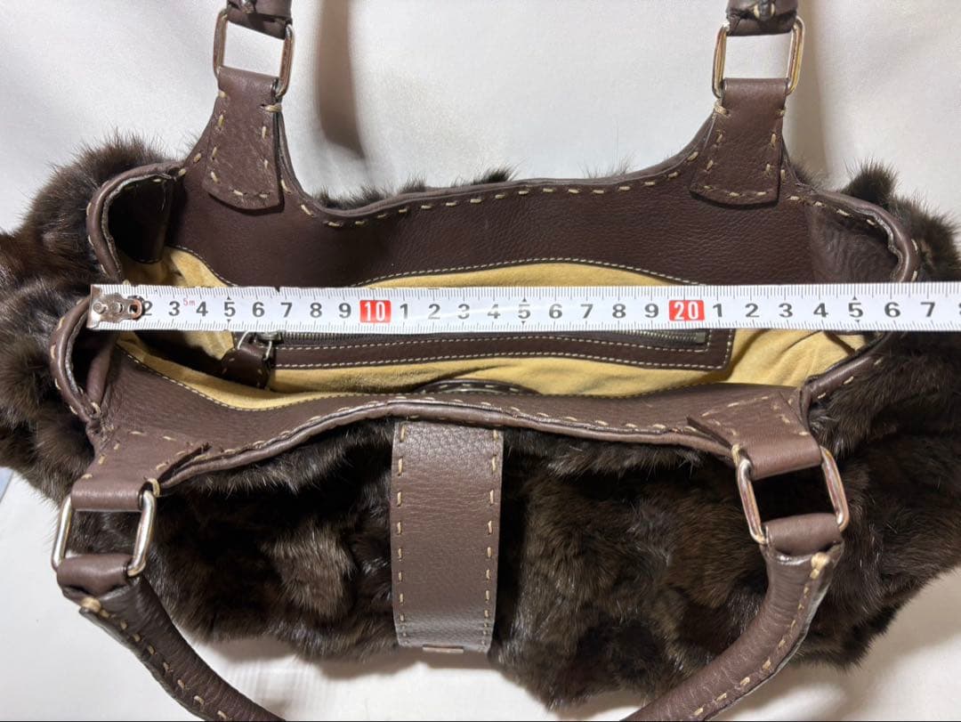 n*n様 FENDI フェンディ ハンド　バック　ミンクファーバッグ セレリア