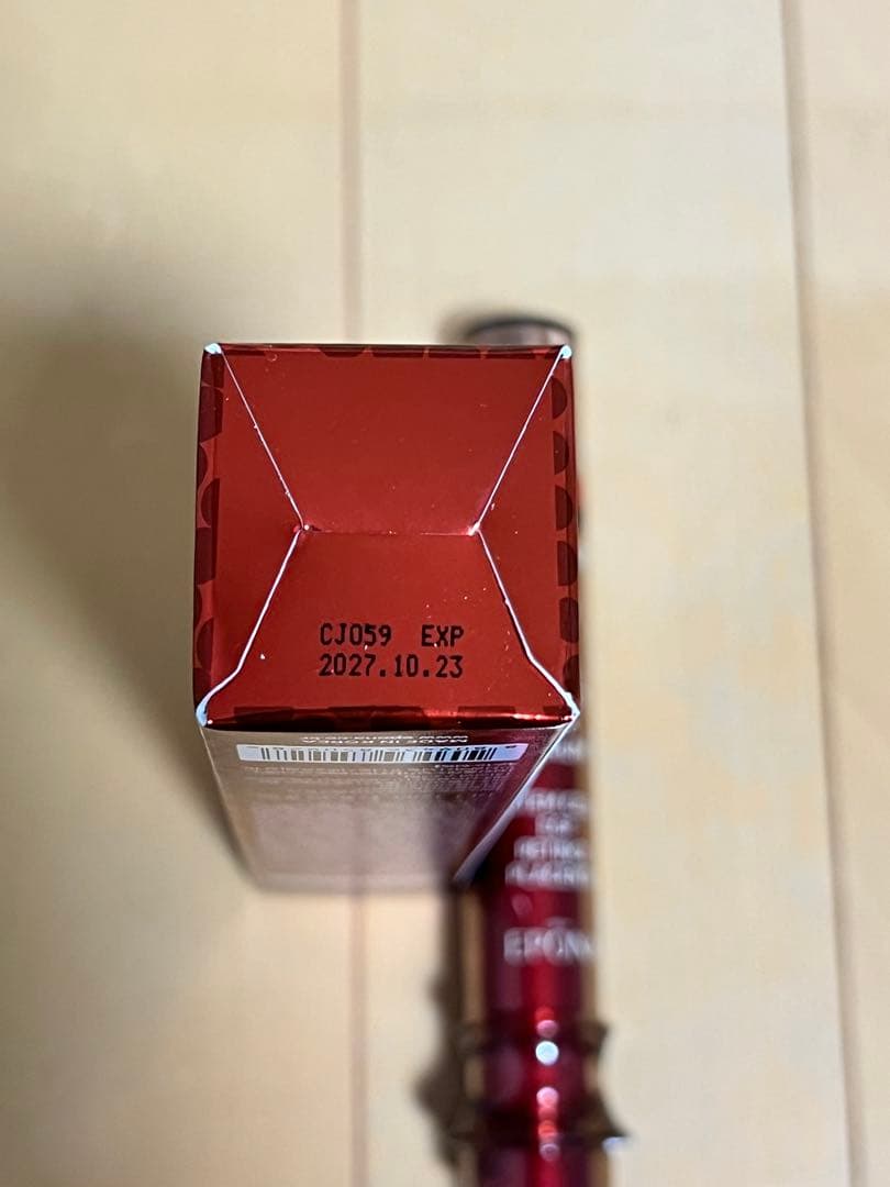 韓国で大人気！ EPONAとSUNSKIN LUSTERの2点セット！！