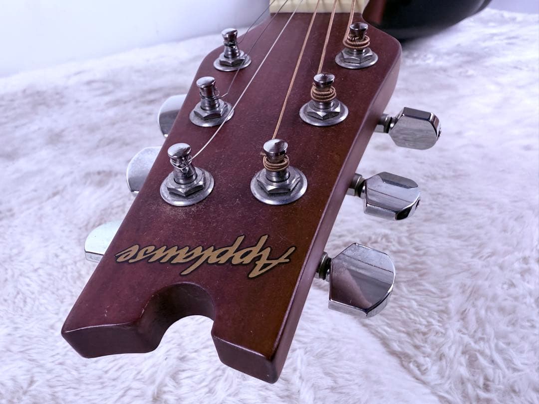 とても綺麗です♪ Applause エレアコ AE-36