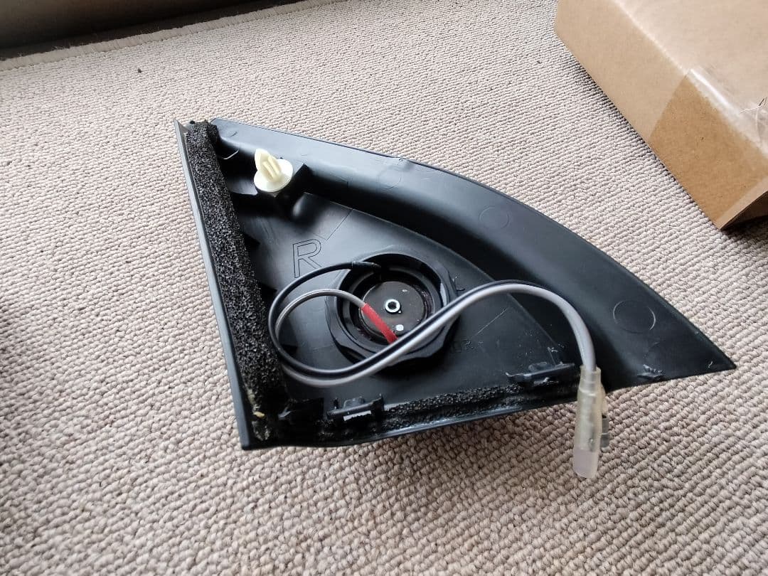 ZC33S スイフトスポーツ　KICKER ツィーター