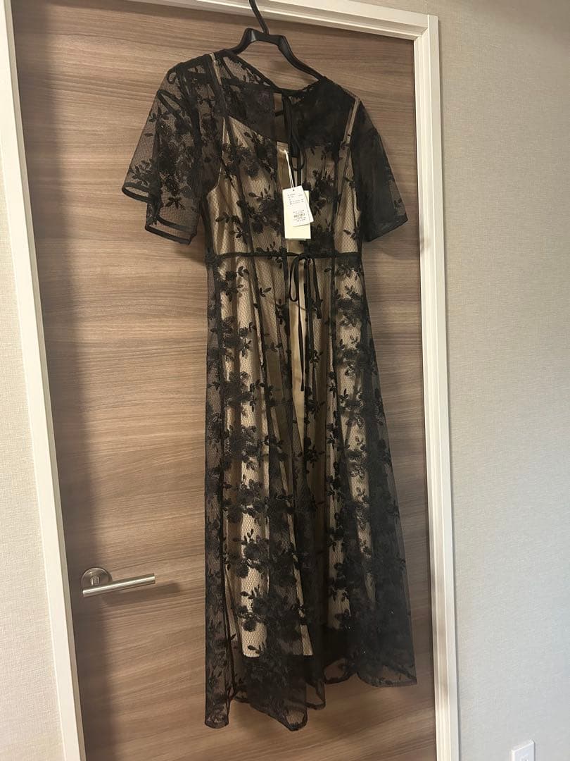 LEJA フラワー刺繍バックリボンミディドレス