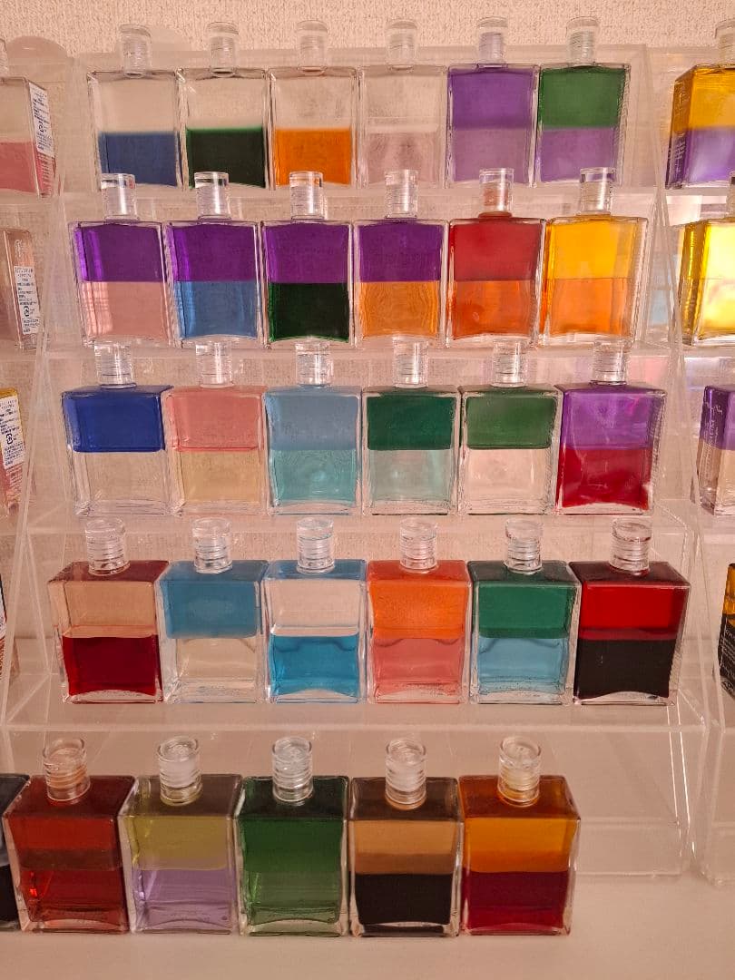 【限定‼️】オーラソーマ50ml　飾り棚付き！