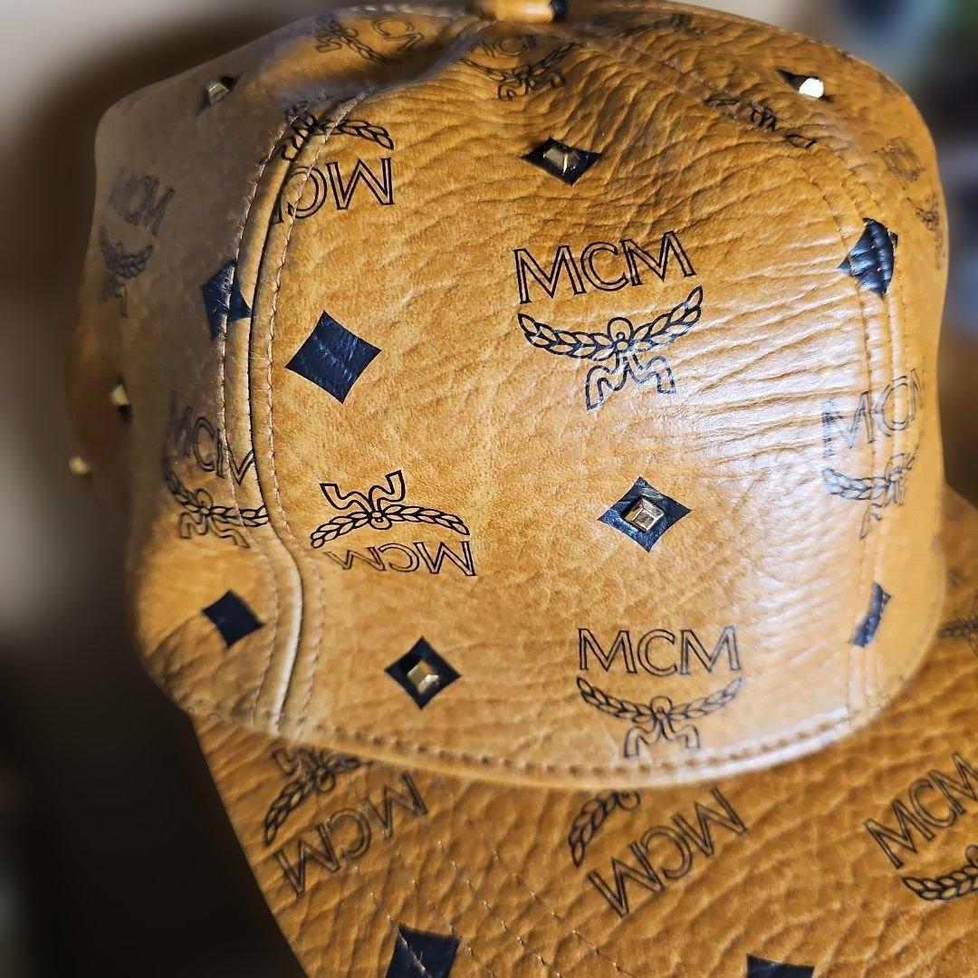他の方厳禁マリア‼️MCMレア物スタッズ付きキャップ正規品