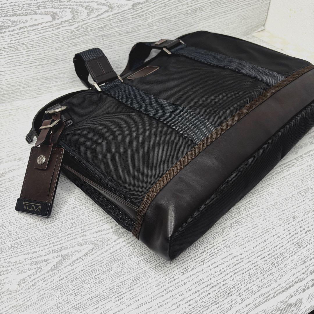極美品　TUMI トゥミ　2wayビジネスバック　S8248