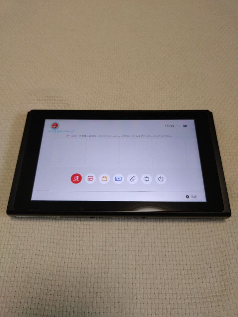 Nintendo Switch 本体(スロットのみ故障)、ケース、ホリコン２個