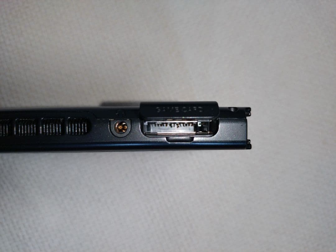 Nintendo Switch 本体(スロットのみ故障)、ケース、ホリコン２個