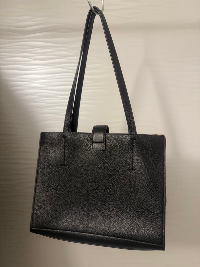 フルラ ソフィア トートバッグ NERO ブラック グレインカーフスキン