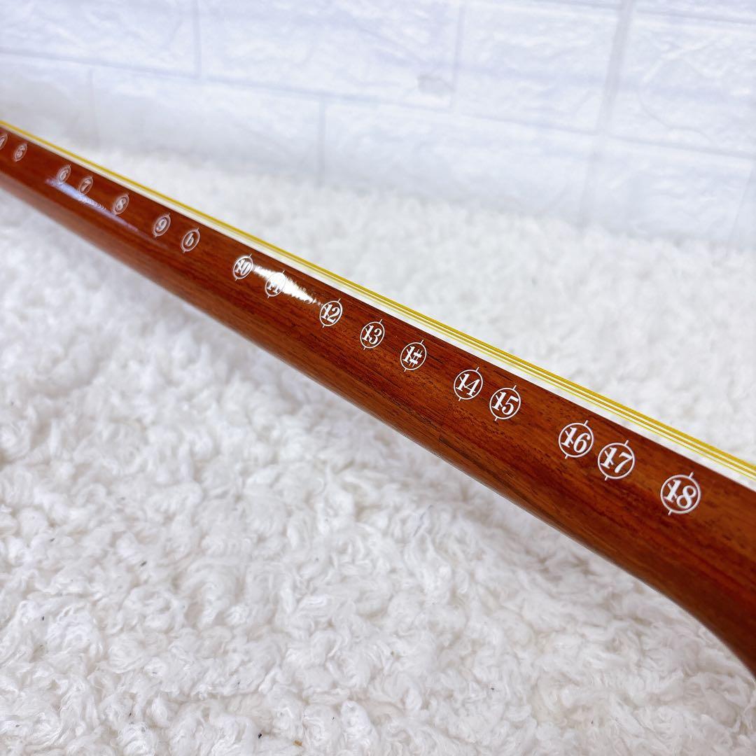 美品　三味線 細棹　猫皮　花梨　破れなし　四乳　四ツ皮　長袋付き　和紙袋