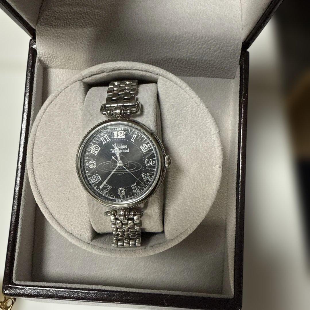 【希少】ヴィヴィアン 腕時計 アンティークウォッチ ブラック