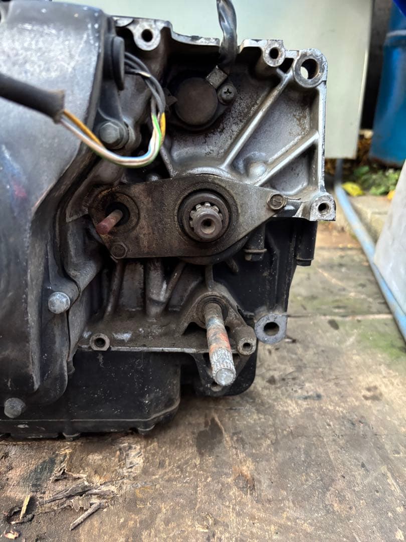 249cm³ エンジン バイクパーツ SUZUKI GS25X