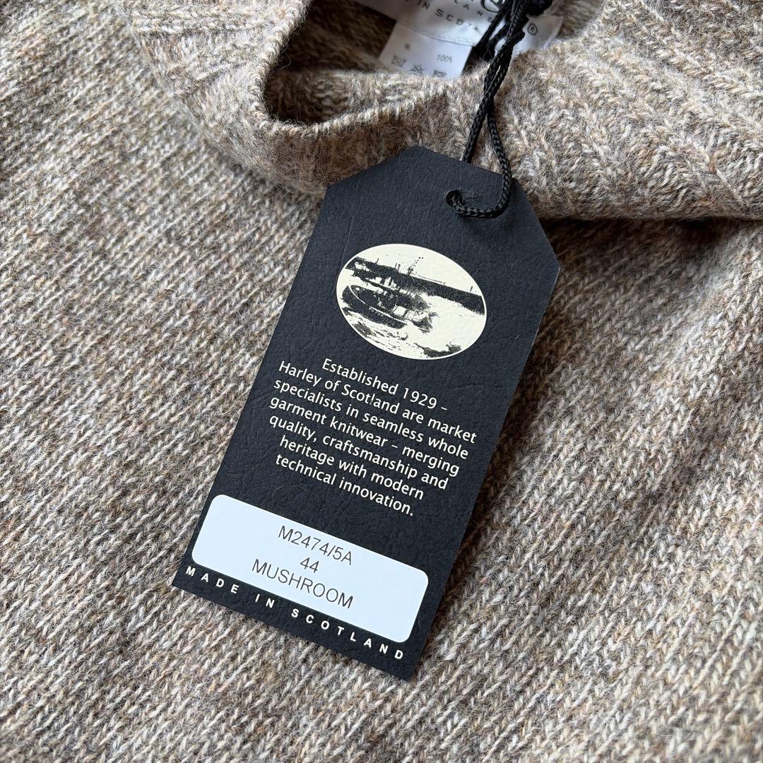 【新品】ハイネック セーター ハーレーオブスコットランド マッシュルーム 44