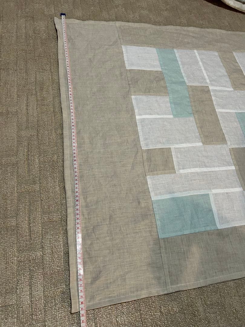 「かすみページです！！！」生成色とオフとペパーミントのポジャギ