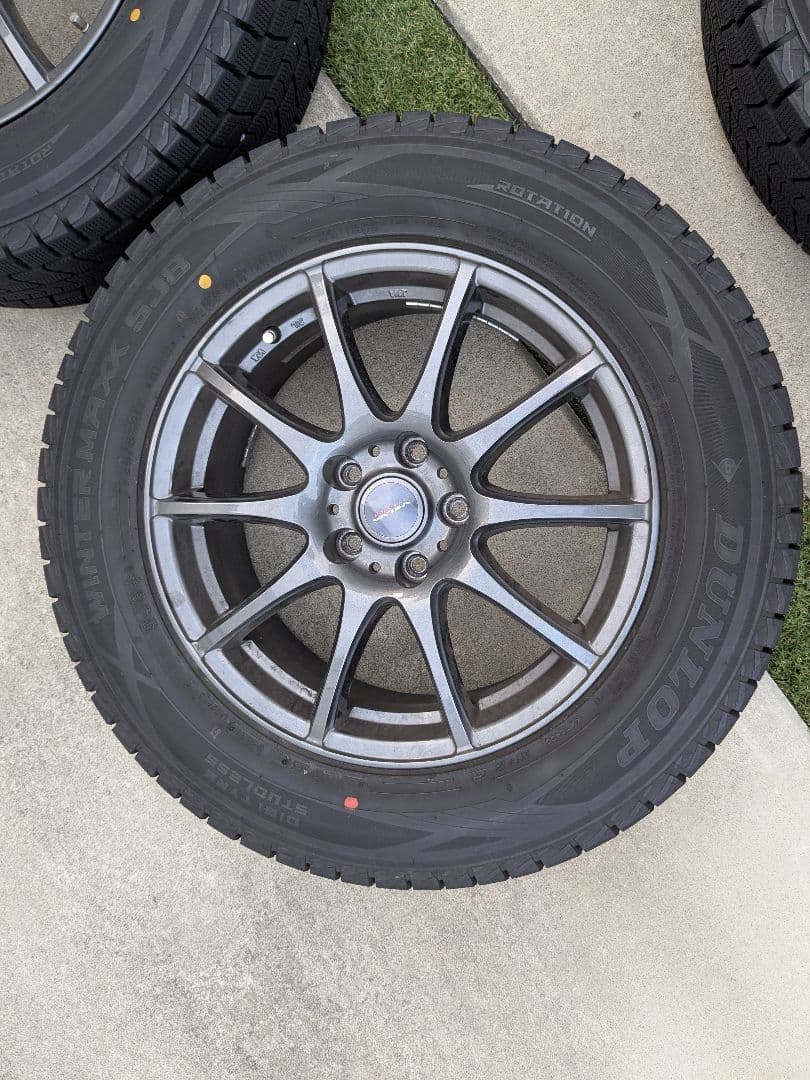N*7様 [美品] 225/65R17 ダンロップ WINTERMAX スタッド