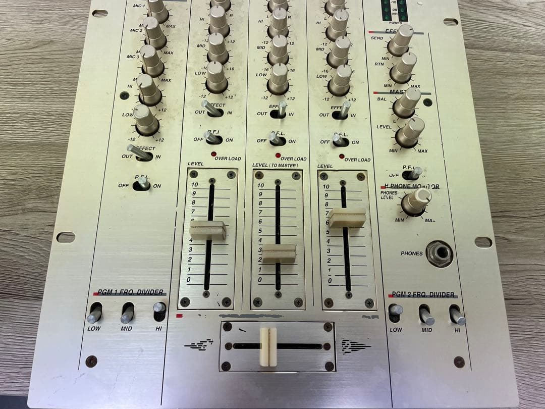 1*6様 Vestax PMC-27