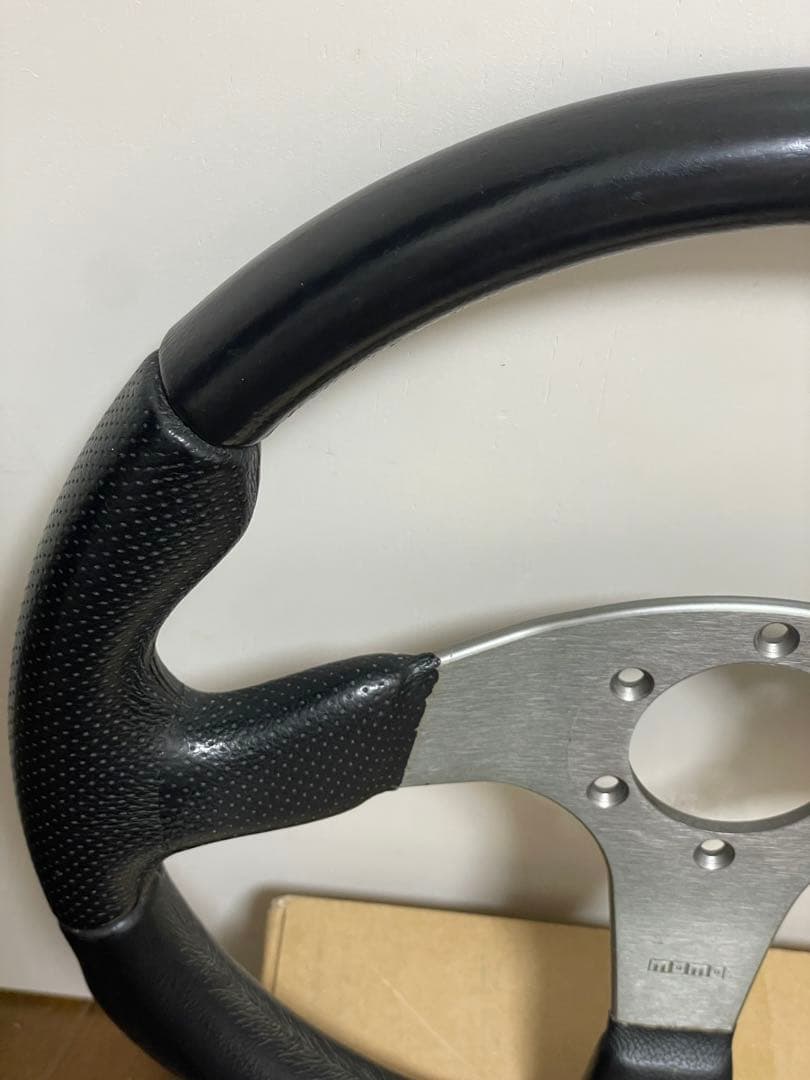 MOMO RACE 35φ ステアリング