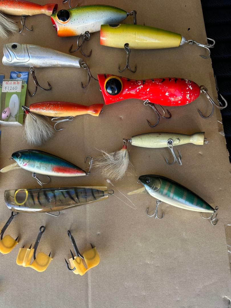 ハードルアーとナイロンラインセット