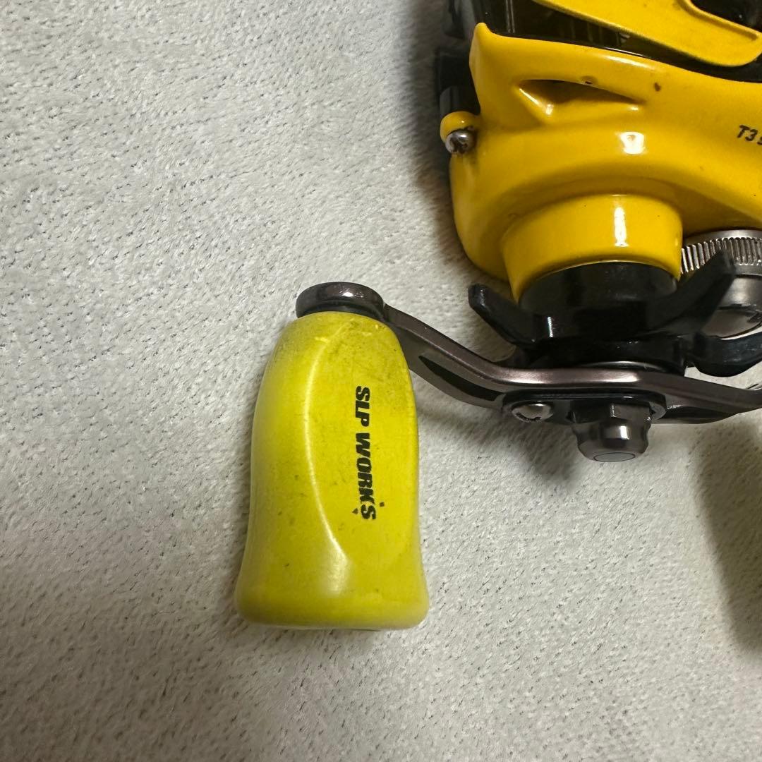 梅*吉様 ダイワ　T3 SLPカスタム　割れあり　イエロー