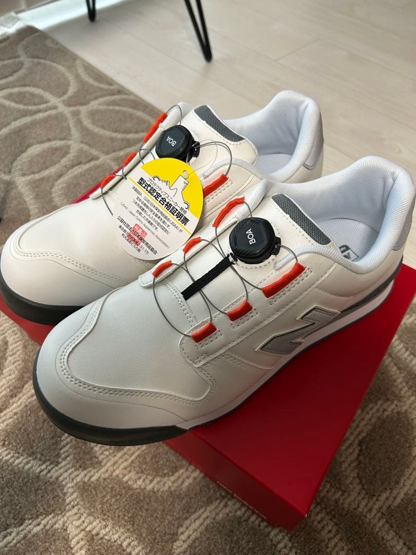 New Balance Boston 安全靴 ホワイト/オレンジ