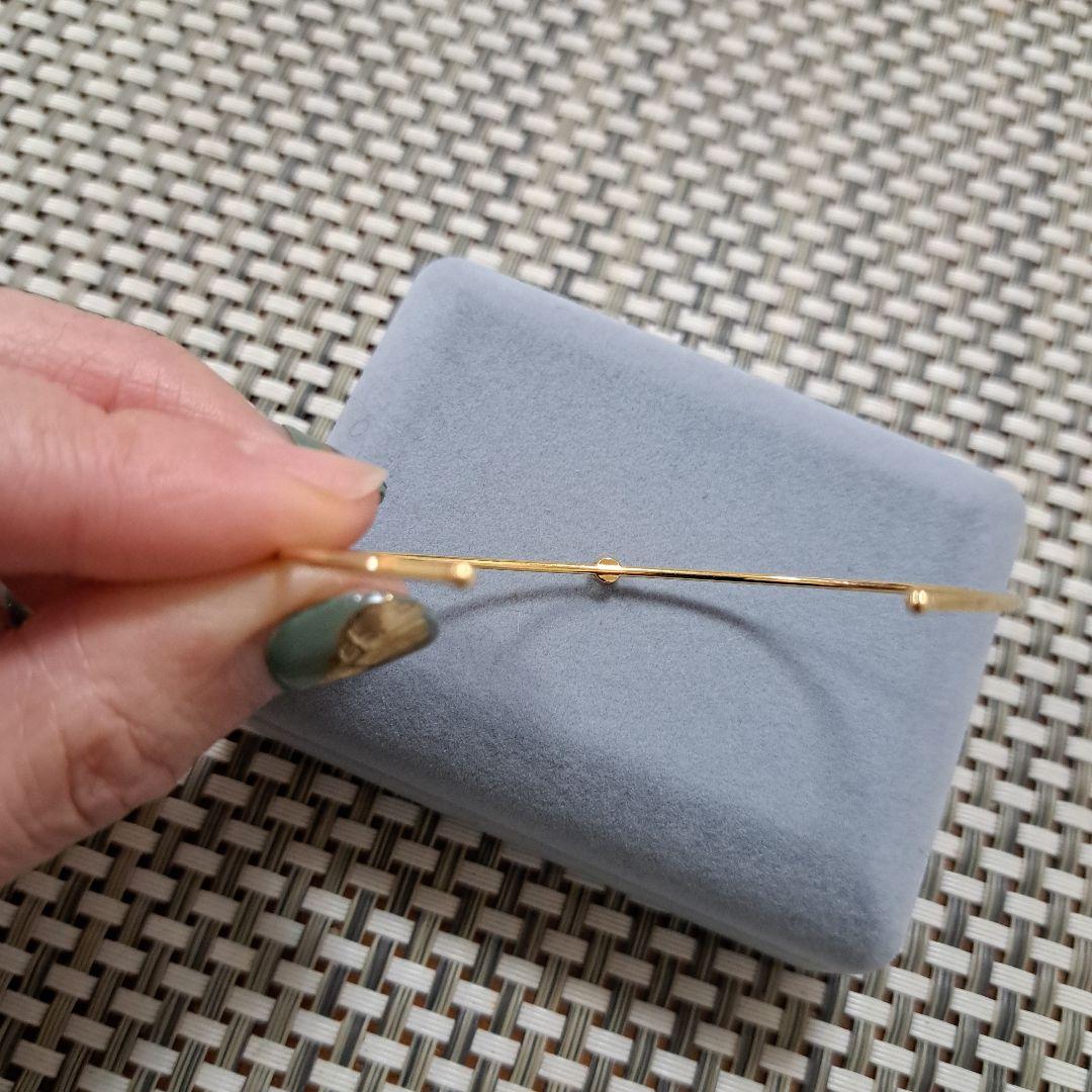 オレフィーチェ　ヌード バングル　18kYG 一粒ダイヤ　最終価格　お値下げ不可