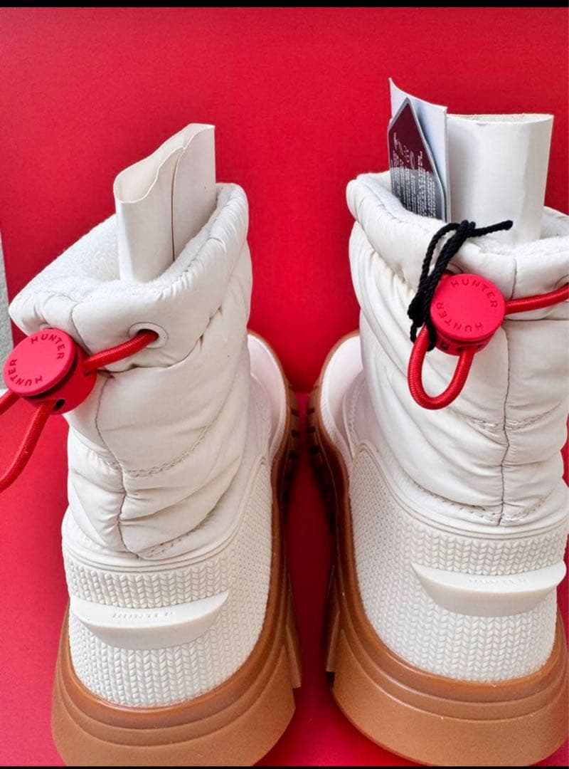 ◯新品 HUNTER スノーブーツ 白24cm未使用 防寒防水