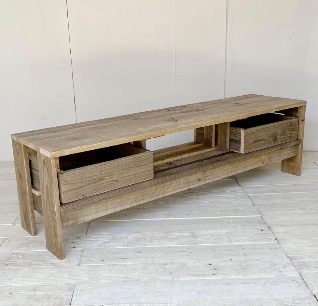 テレビボード　収納ケース3つ付