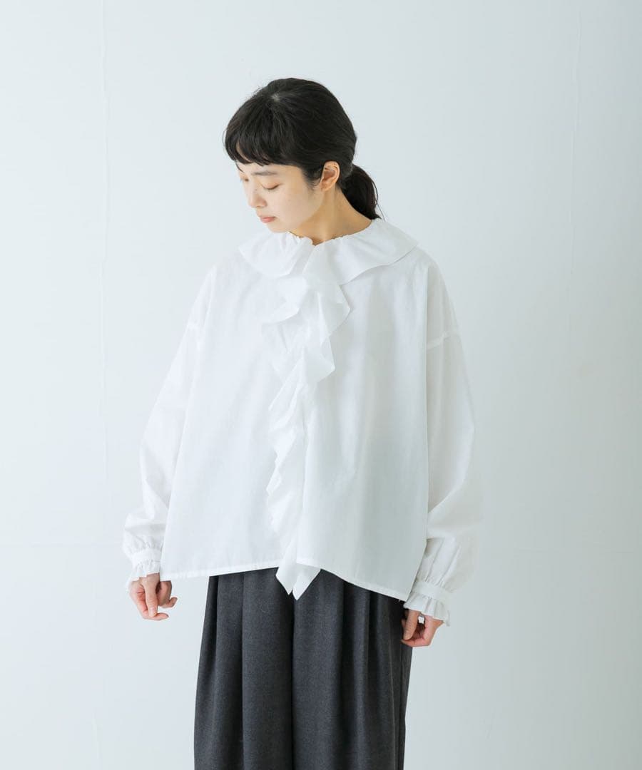かぐれ　新品タグ付き　コットンフリルカラーシャツ