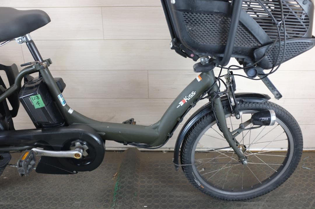 電動自転車 ヤマハPAS　KISS　20インチ　3段　12.8Ah充電器あり