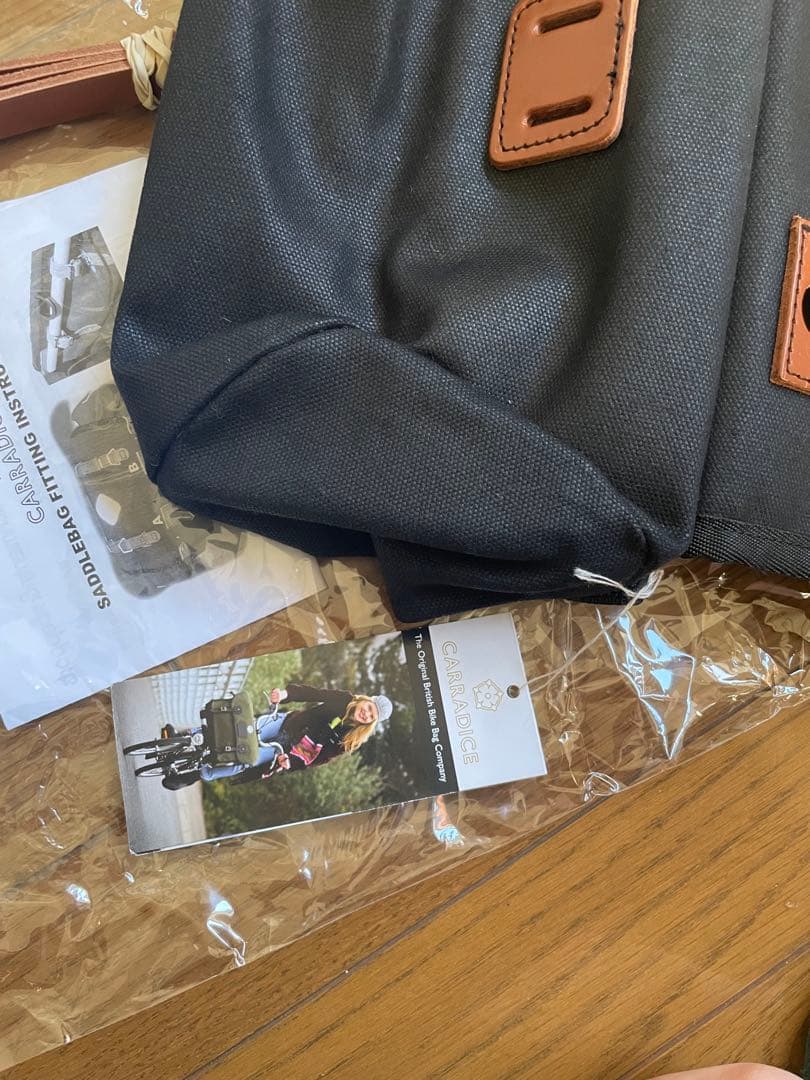 キャラダイス　90周年記念限定サドルバッグ