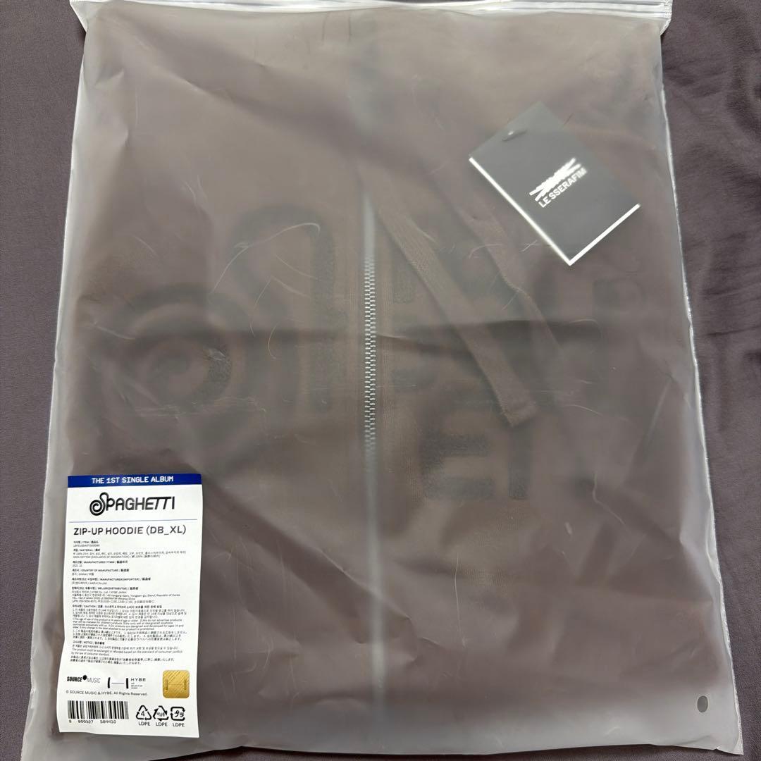 LE SSERAFIM SPAGHETTI Zipup Hoodie トレカ無し