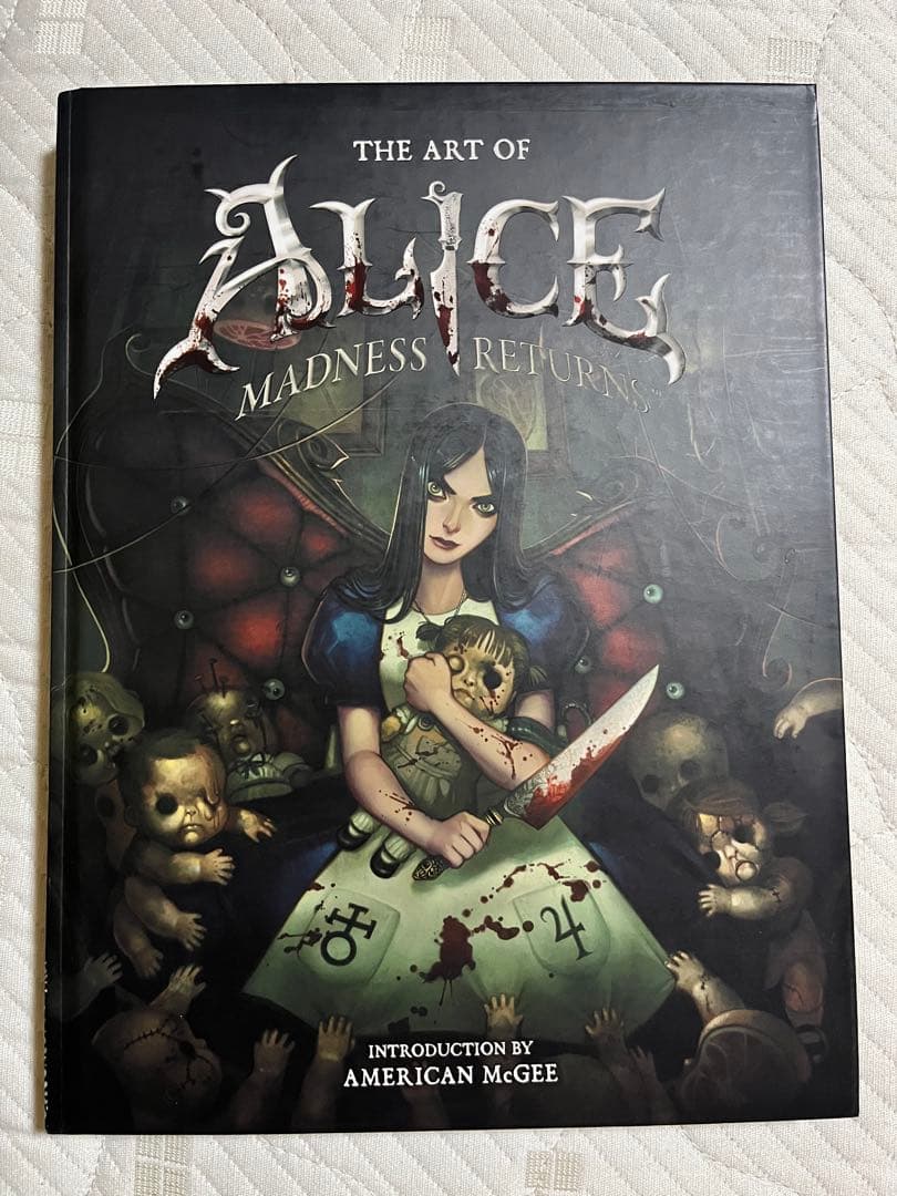 アリスマッドネスリターンズ　アートブック　設定集