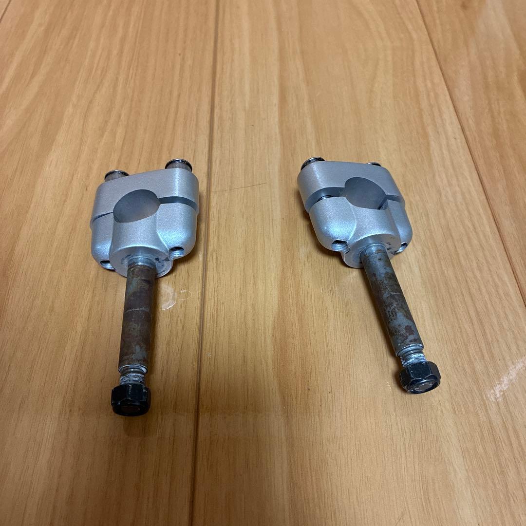 SR400 ハンドルポスト