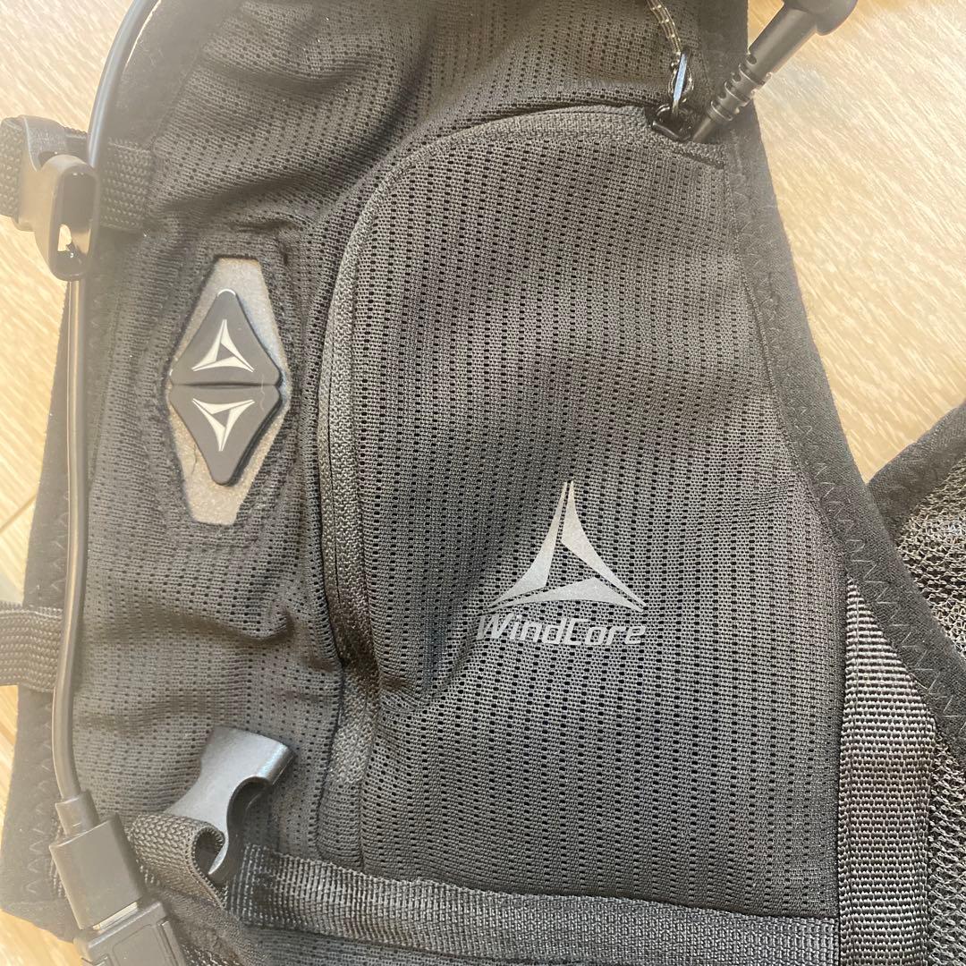 モ*ニ様 ワークマン ウィンドコア ペルチェベスト