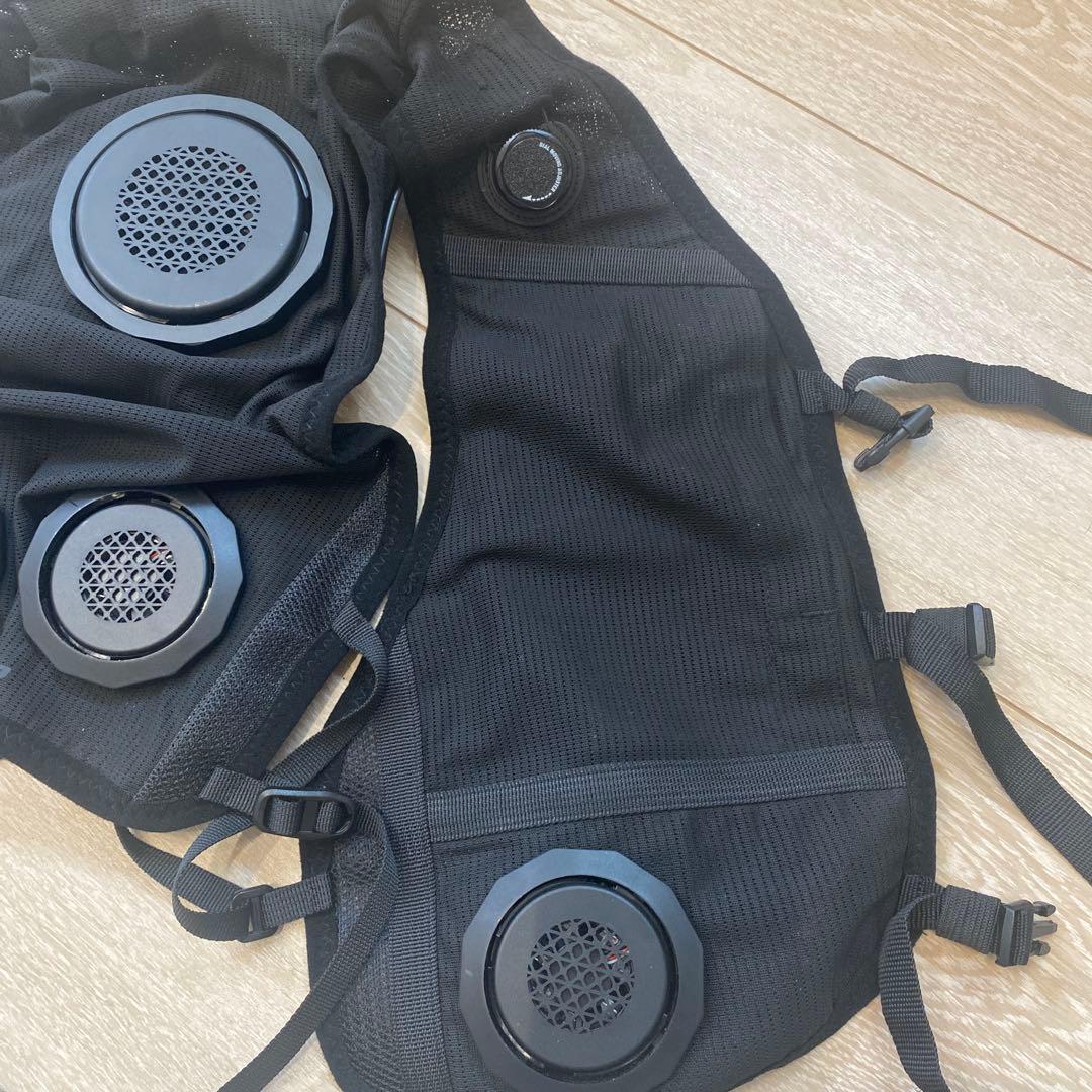 モ*ニ様 ワークマン ウィンドコア ペルチェベスト