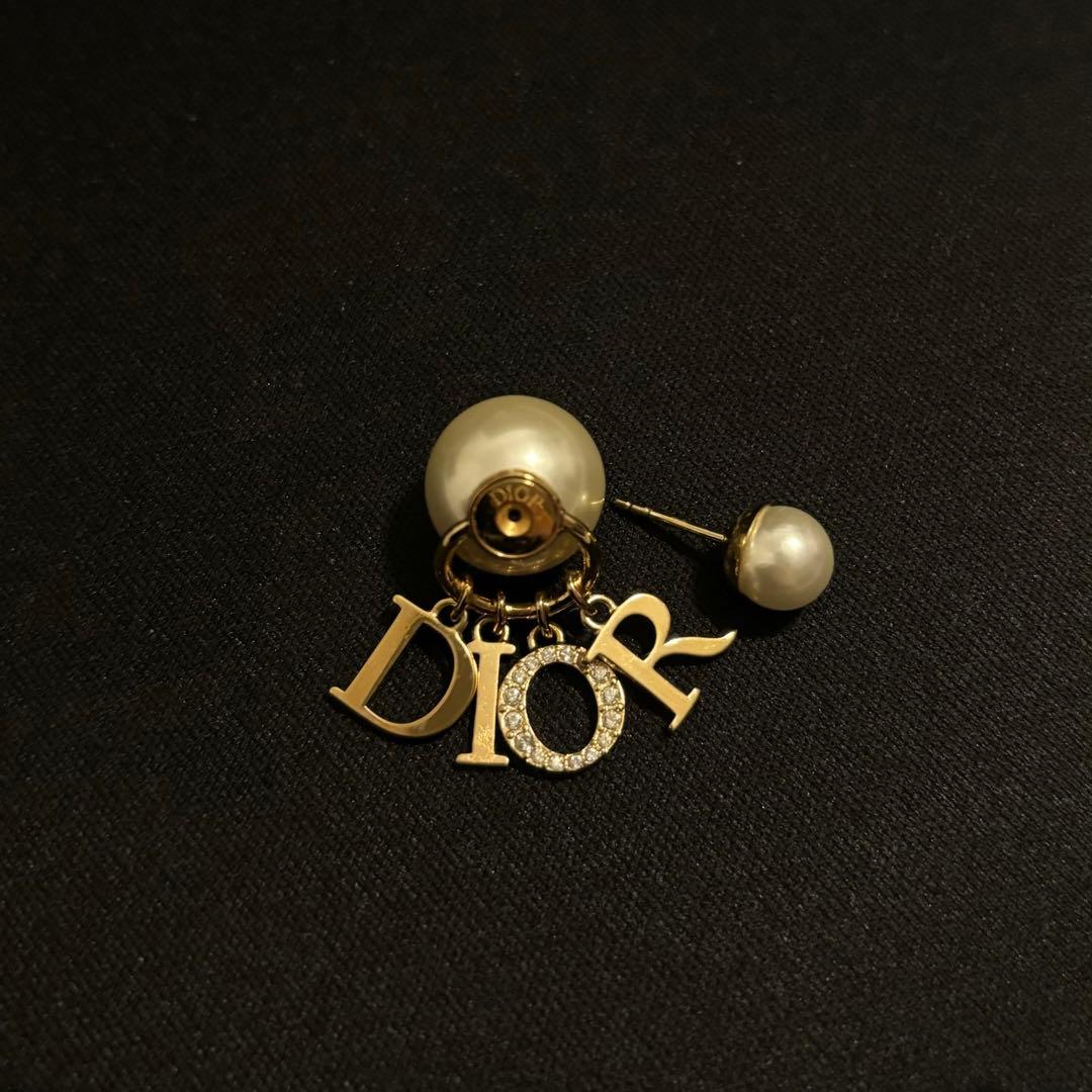 Dior ピアス　片耳　ブーさん専用