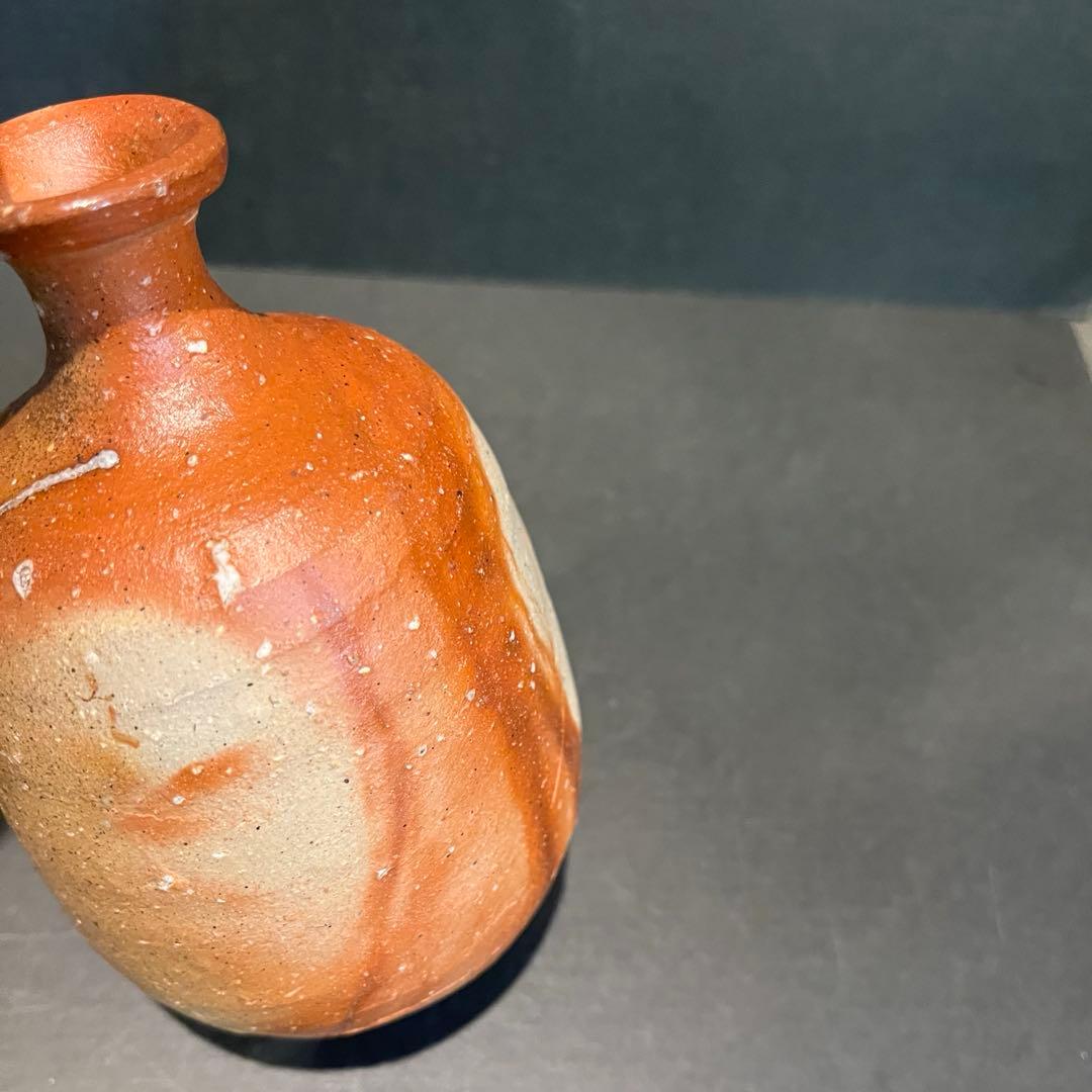 新品　人間国宝　伊勢崎淳　徳利／陶歴共布共箱あり　緋襷　個展購入品