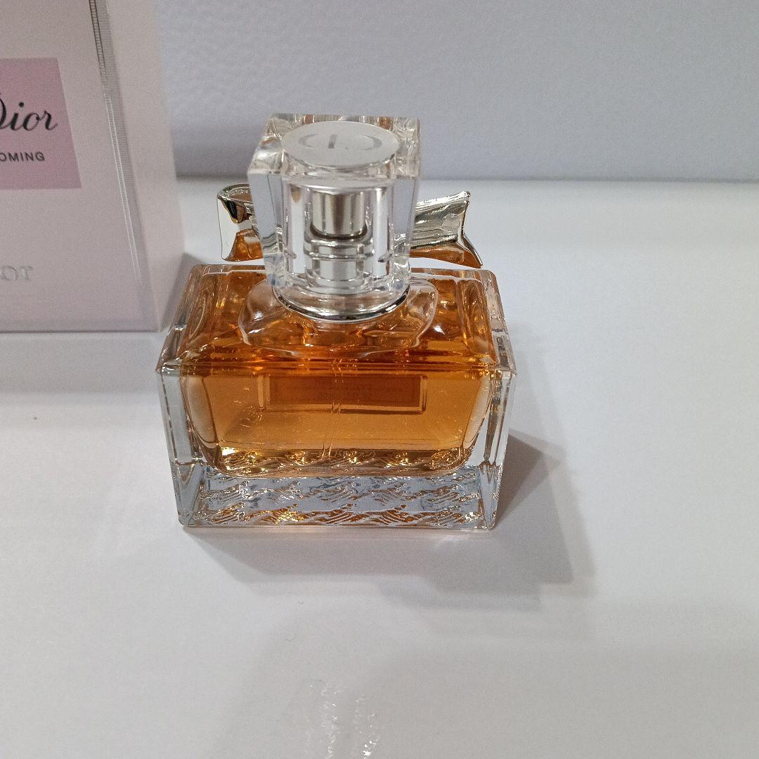 新品未使用　ミスディオールアブソリュートリーブルーミング(オードゥパルファン)