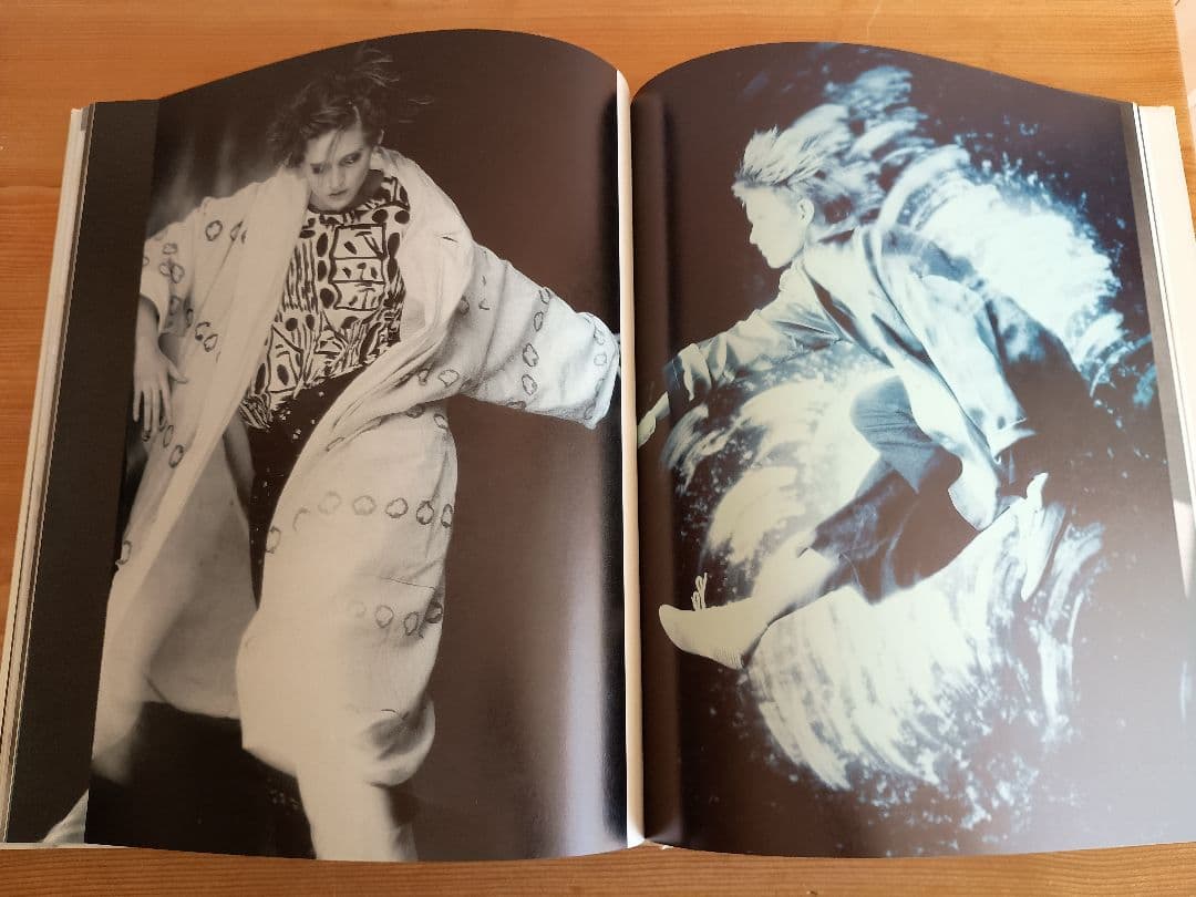 COMMEdesGARCONS コムデギャルソン 1986コレクション写真集