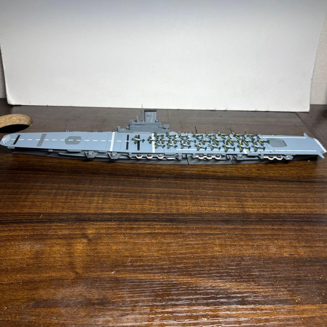 1/700 日本海軍　大鳳型・改大鳳型航空母艦　大鳳・白龍　2隻セット