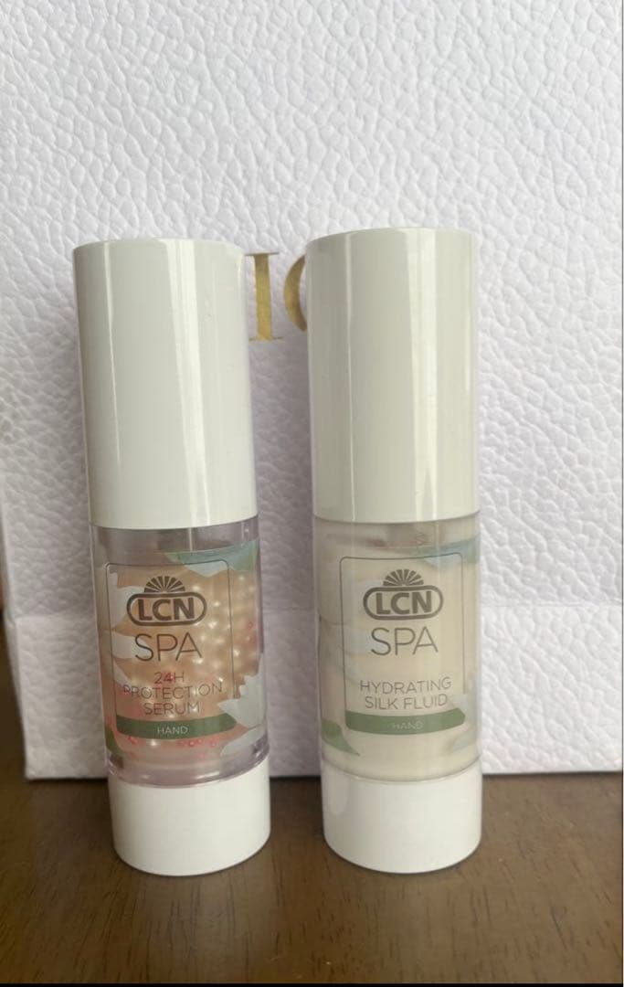 LCN スパ プロテクション セラム & ハイドレーティングシルクフィールド