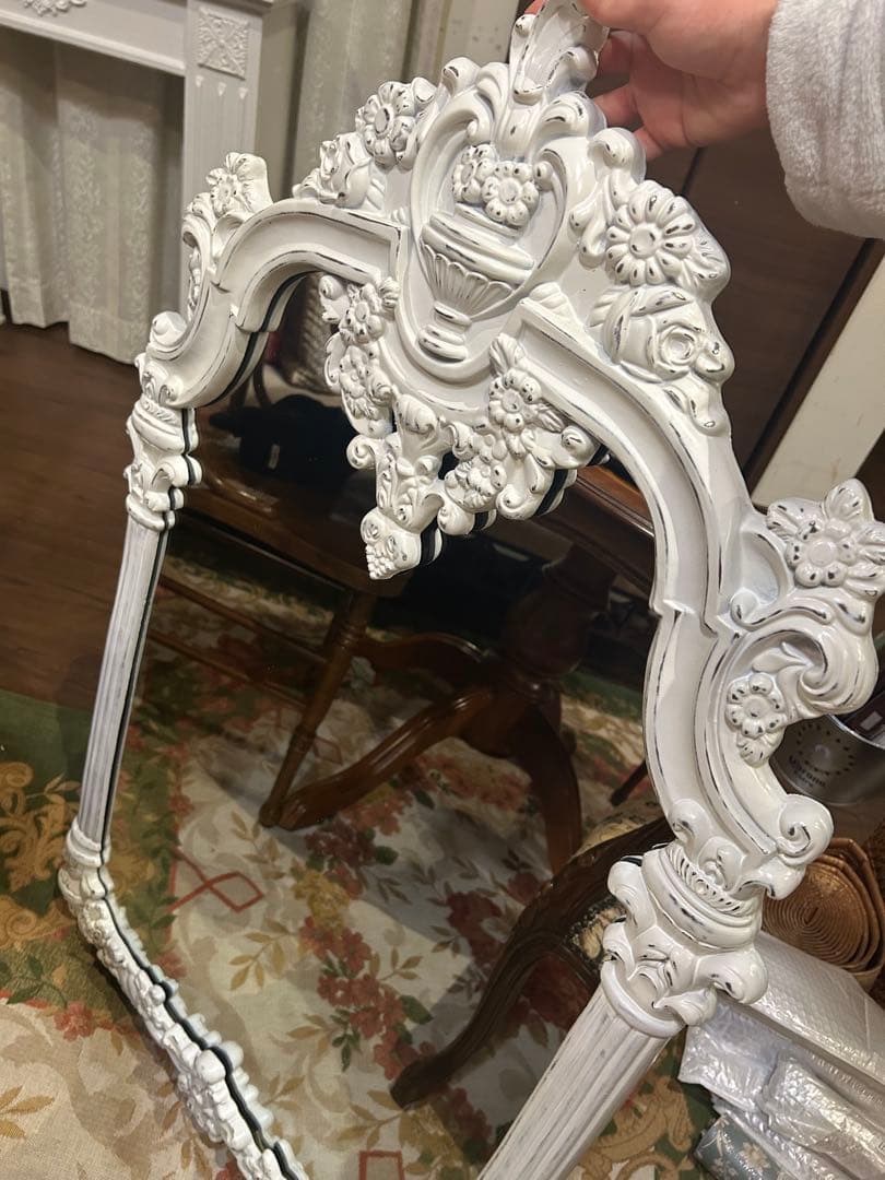アンティーク　ロココ　ホワイト　壁掛けミラー　姿見
