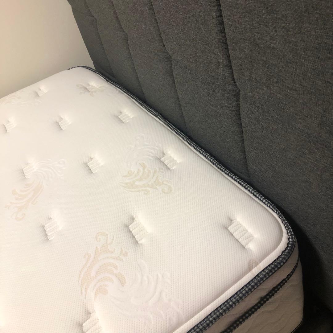 【美品】最高級Sealyセミダブルマットレス　ダブルマットレス