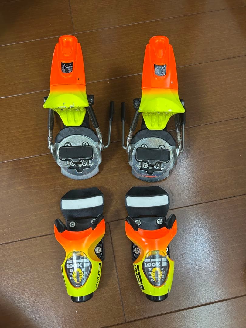 スキー Look Pivot 18