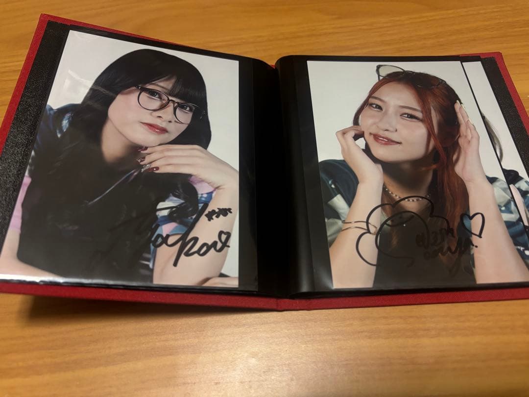 BsGravityライブ2025 全メンバー直筆サイン入りフォトアルバム（1部）