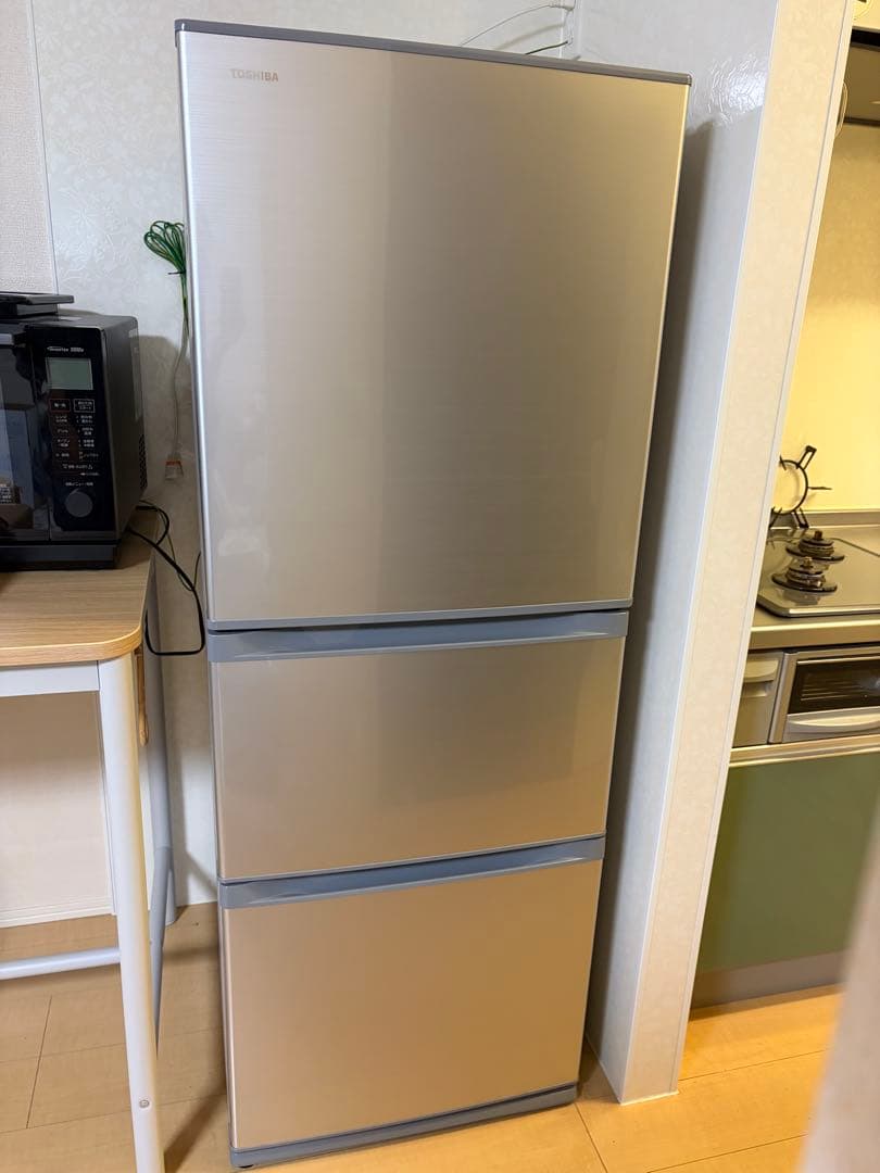 2019年製　東芝　GR-R33S-S 冷蔵庫　330L